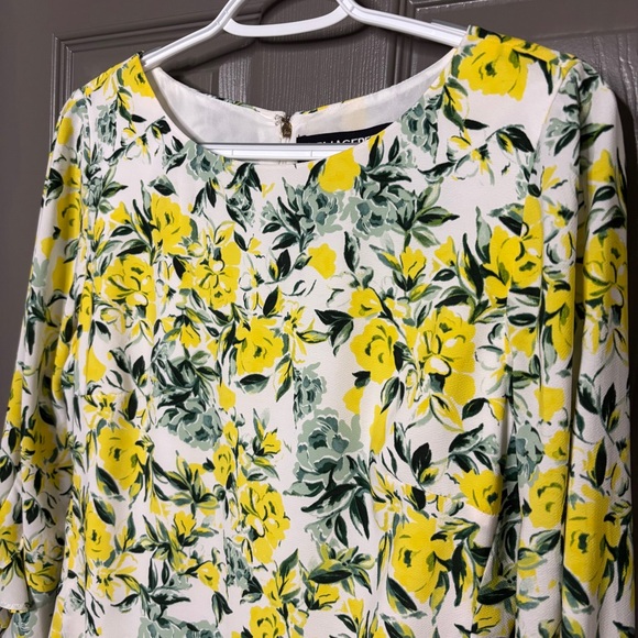 Karl Lagerfeld Paris New Vibrant Floral Dress with Ruffled Tulip Sleeves Size 8 - Picture 5 of 14